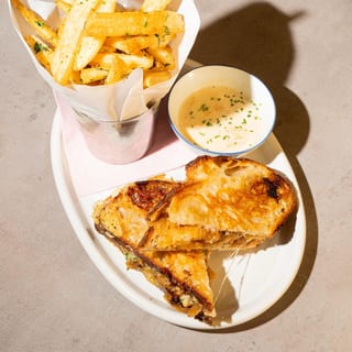 French Onion Grilled Cheese